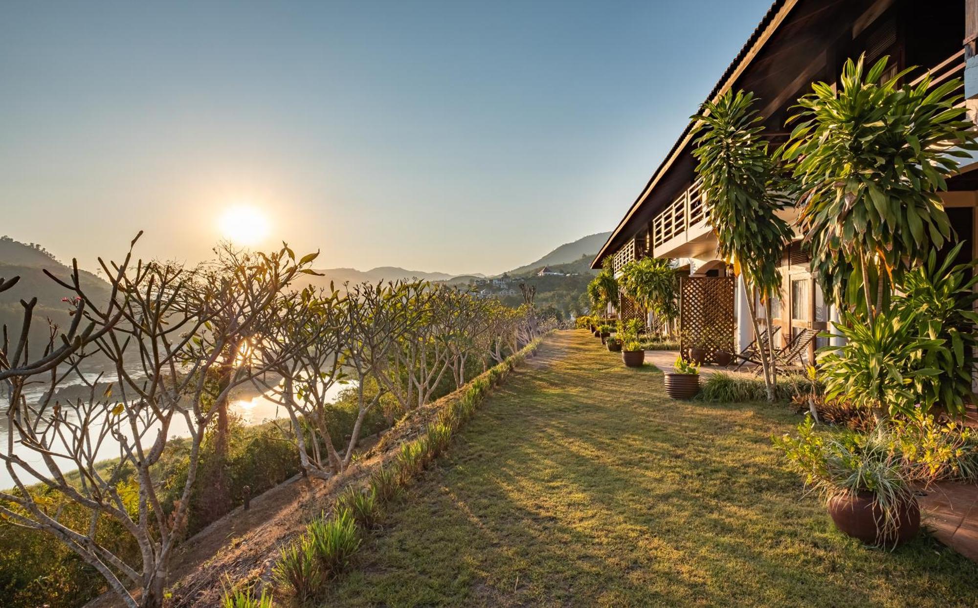 The Sanctuary Pakbeng Lodge Exterior photo