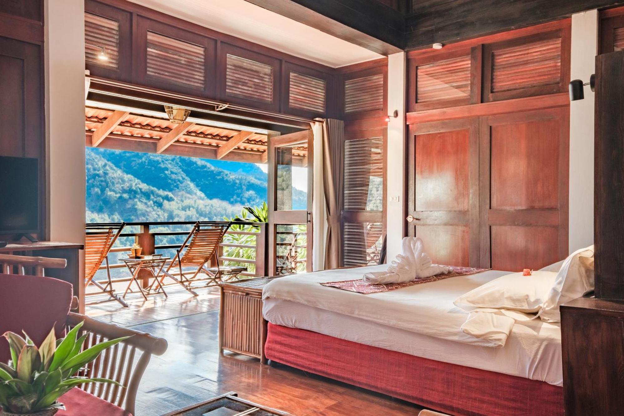 The Sanctuary Pakbeng Lodge Exterior photo