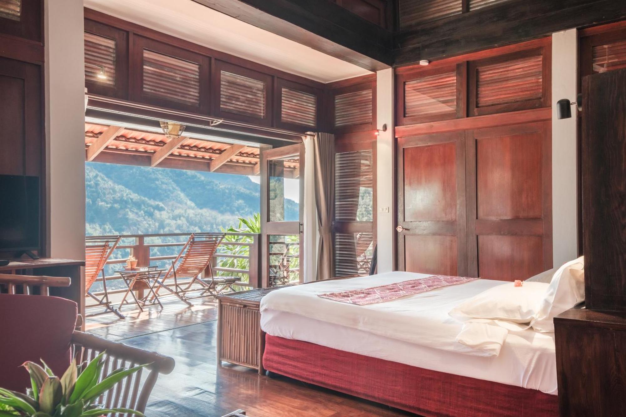 The Sanctuary Pakbeng Lodge Exterior photo