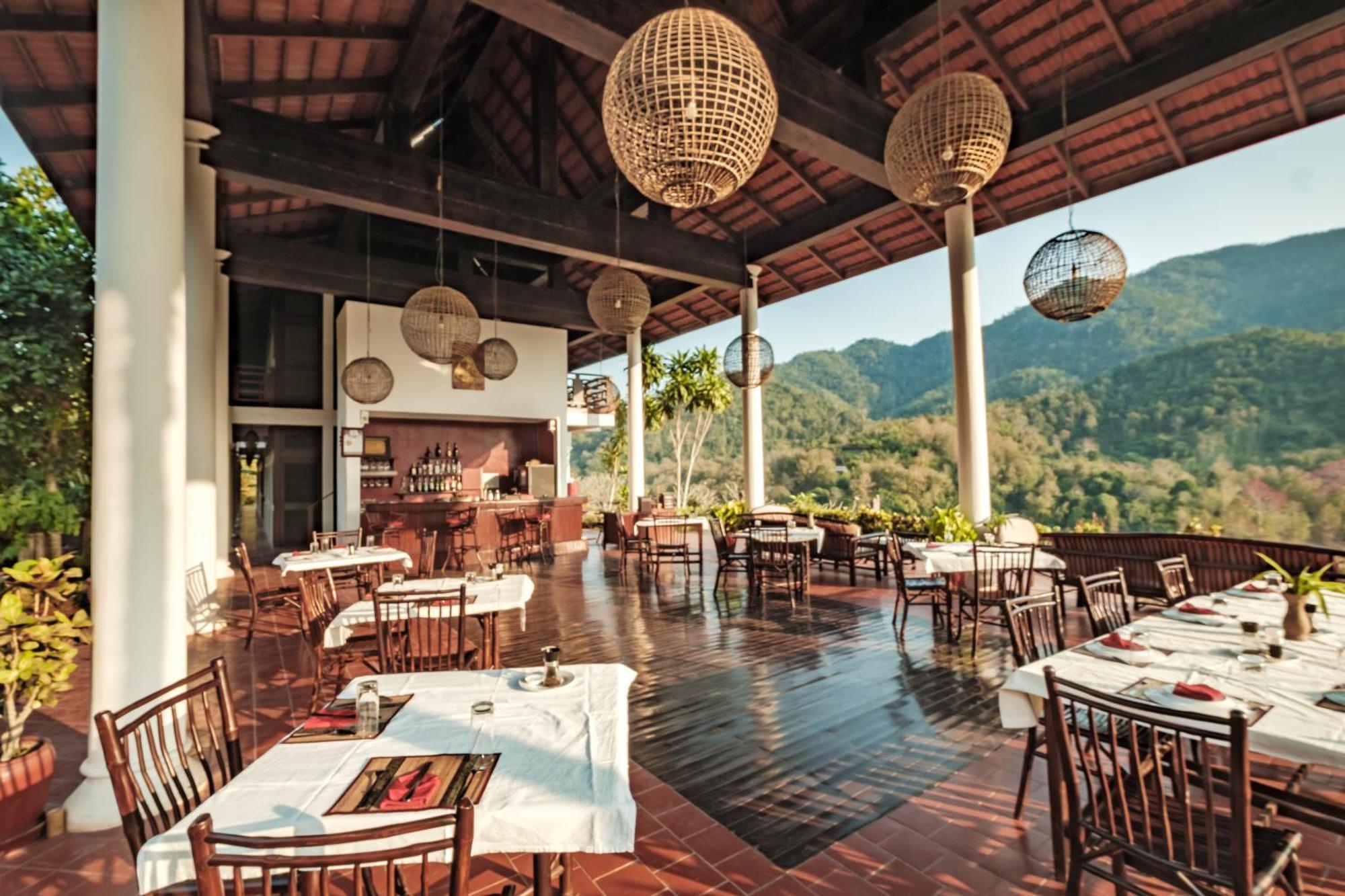 The Sanctuary Pakbeng Lodge Exterior photo